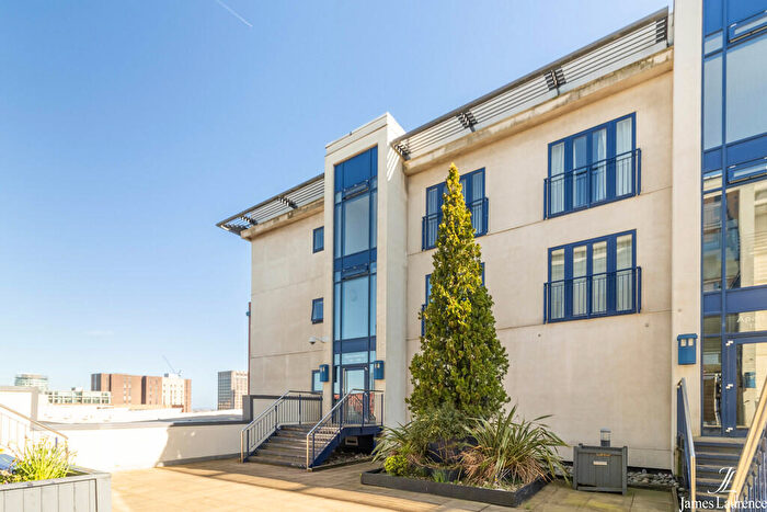 2 Bedroom Apartment To Rent In Royal Arch, Wharfside Street, Birmingham, B1