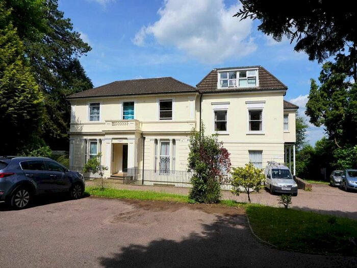 1 Bedroom Flat To Rent In Broadwater Down, Tunbridge Wells, TN2