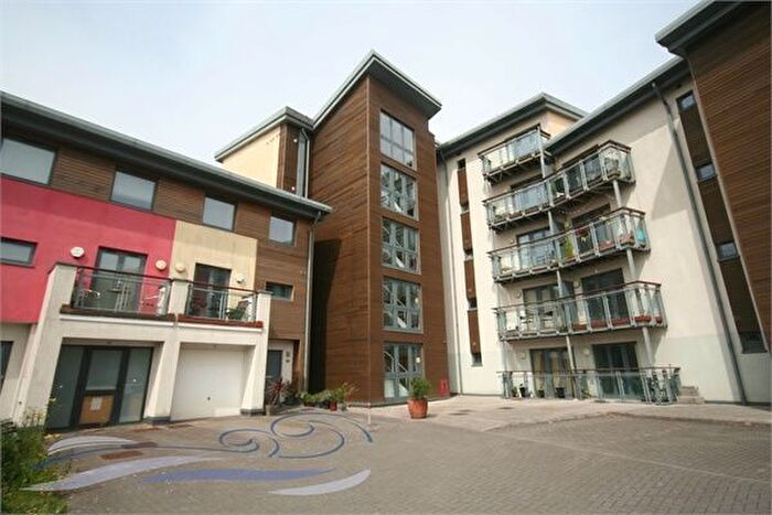 2 Bedroom Flat For Sale In St Stephens Court, Maritime Quarter, Swansea, SA1