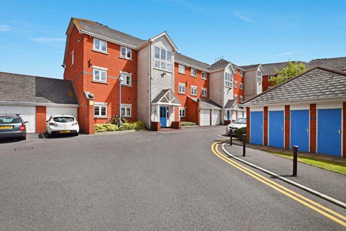 2 Bedroom Flat To Rent In Quay Horseshoe Bridge, Southampton, SO17