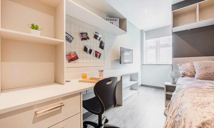 Studio To Rent In Monument House, North Street East, NE1