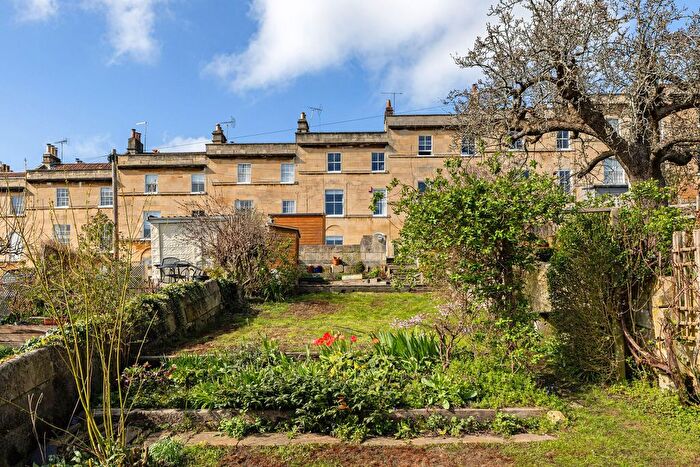 4 Bedroom Terraced House For Sale In Highbury Place, Bath, BA1
