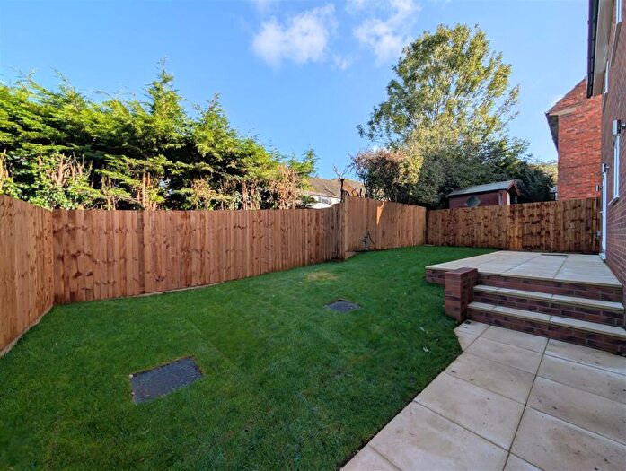 3 Bedroom Detached House For Sale In Woods Orchard Road, Tuffley, Gloucester, GL4