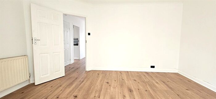 2 Bedroom Semi-Detached Bungalow To Rent In Stanley Road, Broadstairs, CT10