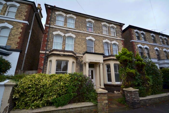 1 Bedroom Flat To Rent In Gladstone, Road, Broadstairs, CT10