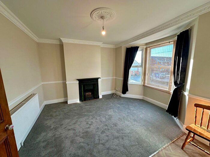 2 Bedroom Flat To Rent In Harlestone Road, Northampton, NN5