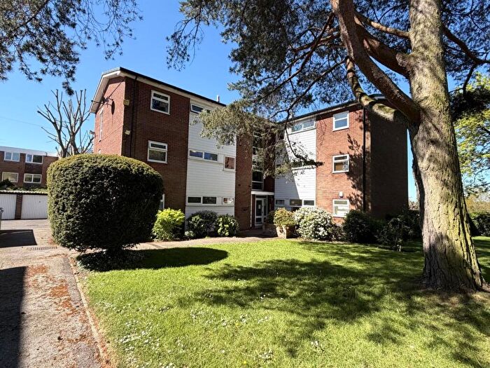 1 Bedroom Flat To Rent In Lacey Green, Wilmslow, SK9