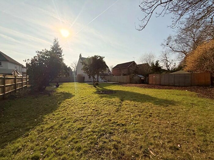 2 Bedroom Semi-Detached House To Rent In Union Street, Farnborough, GU14