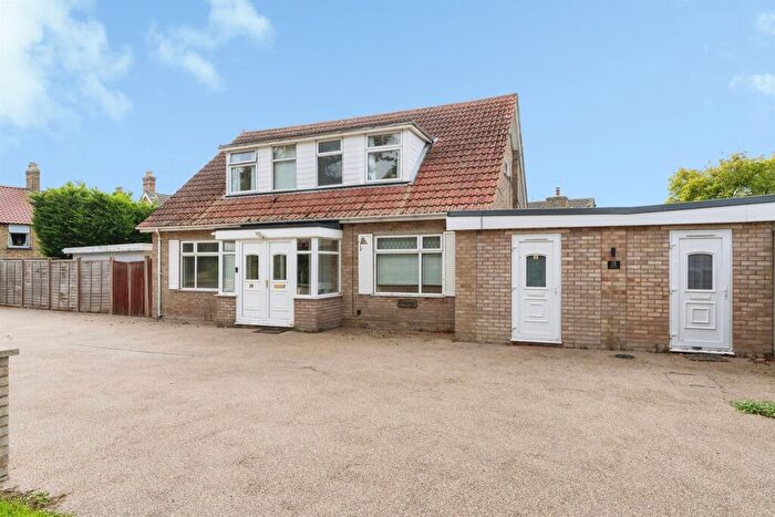 4 Bedroom Chalet For Sale In Church Lane, Doddington, March, PE15