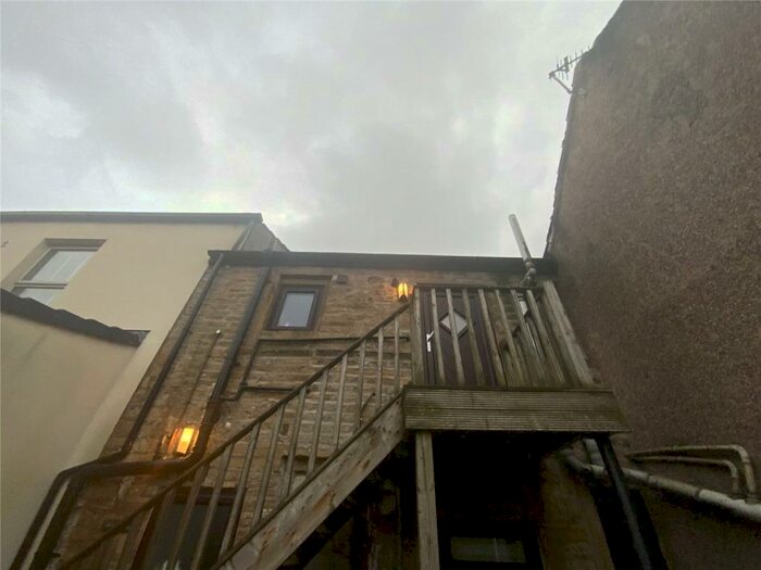 1 Bedroom House To Rent In Oldham Road, Lydgate, Saddleworth, OL4