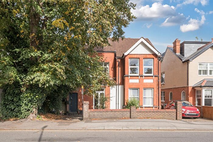 3 Bedroom Maisonette For Sale In Tower Road, Orpington, BR6