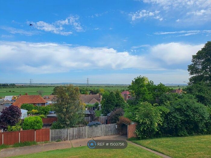 2 Bedroom Flat To Rent In Lapis Close, Gravesend, DA12