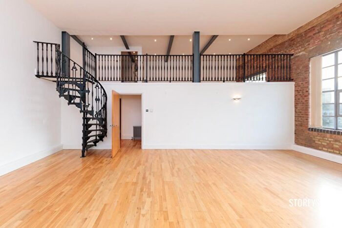 2 Bedroom Flat To Rent In Chocolate Studios, Shoreditch, London, N1