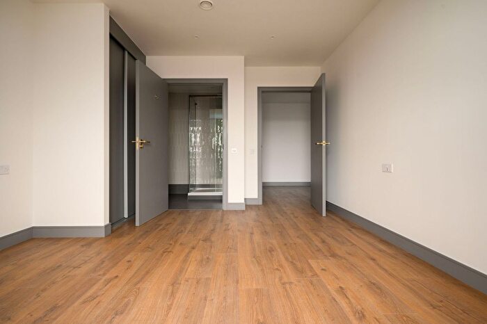 2 Bedroom Flat To Rent In The Gessner, Watermead Way, Tottenham Hale, N17