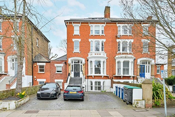 2 Bedroom Flat For Sale In Grange Road, Ealing, London, W5