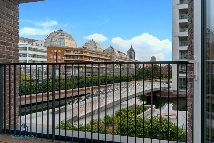 3 Bedroom Flat To Rent In Lockgate Road, London, SW6