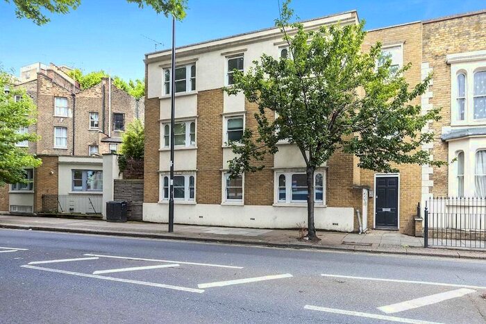 2 Bedroom Flat To Rent In Old Ford Road, London, E2