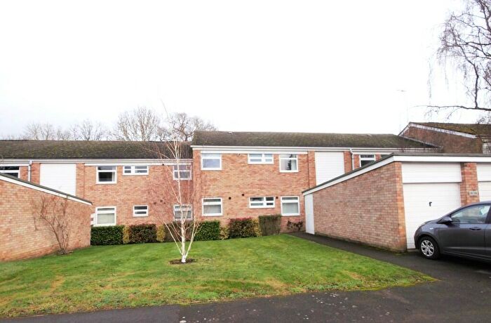 2 Bedroom Apartment To Rent In Bloomsbury Court, Moss Lane, Pinner, HA5