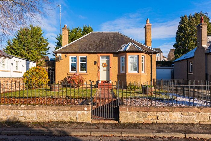 3 Bedroom Detached Bungalow For Sale In Vogrie Road, Gorebridge, EH23
