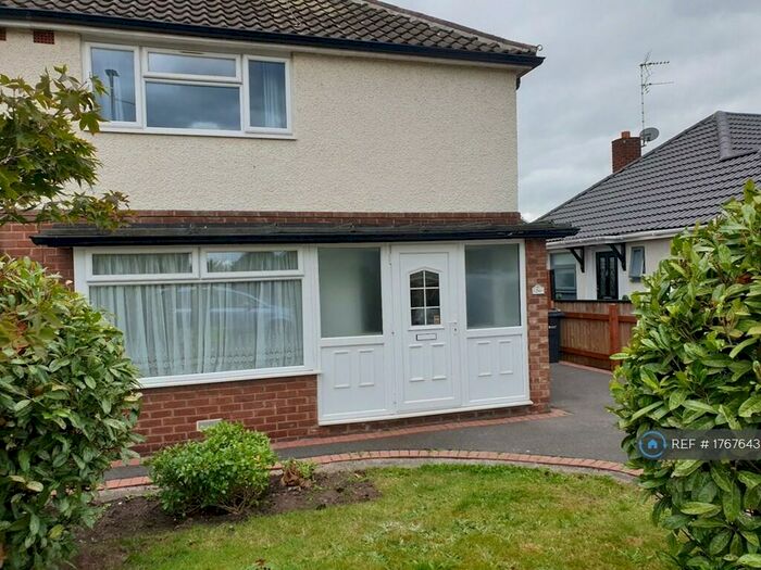 3 Bedroom Semi-Detached House To Rent In Thornton Drive, Chester, CH2