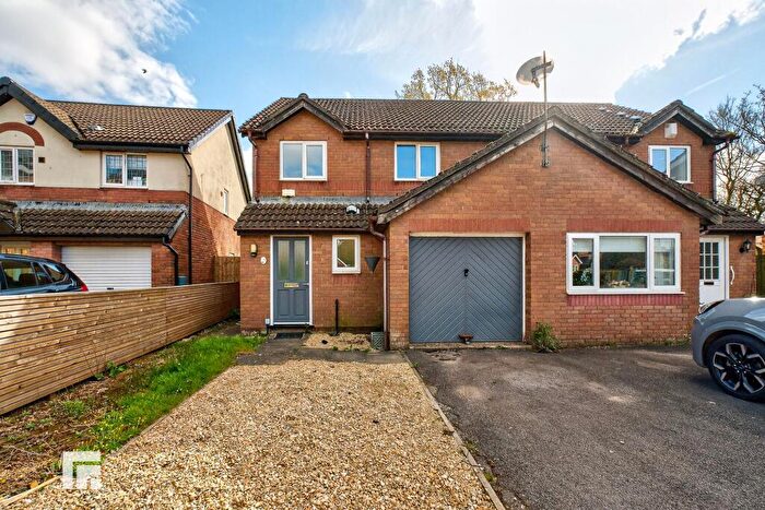 3 Bedroom House For Sale In Heol Collen, Cardiff, CF5
