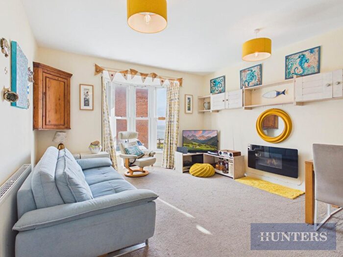 2 Bedroom Flat For Sale In King Street, Scarborough, YO11