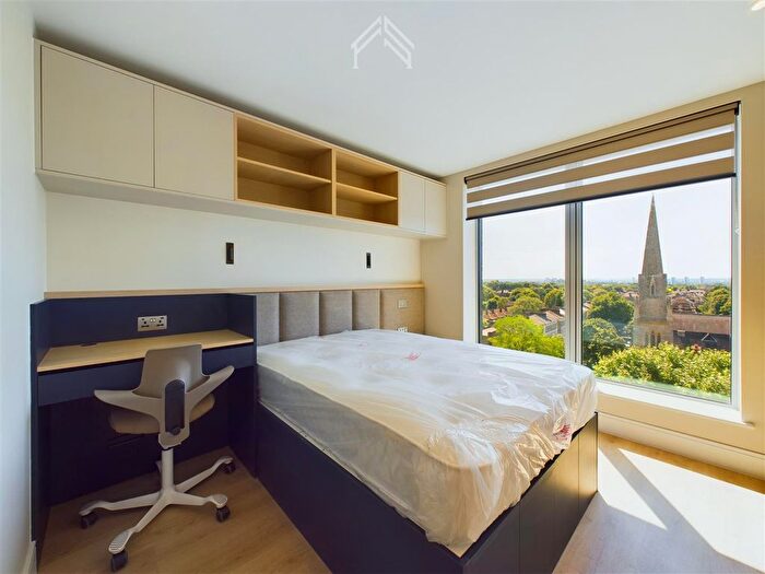 Studio To Rent In The Apiary, Ealing, W5