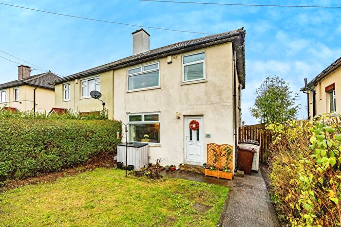 3 Bedroom House To Rent In Rockley Close, Huddersfield, HD5