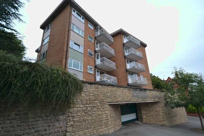2 Bedroom Penthouse To Rent In Cedar Lodge, Tunnel Road, The Park, Nottingham, NG7