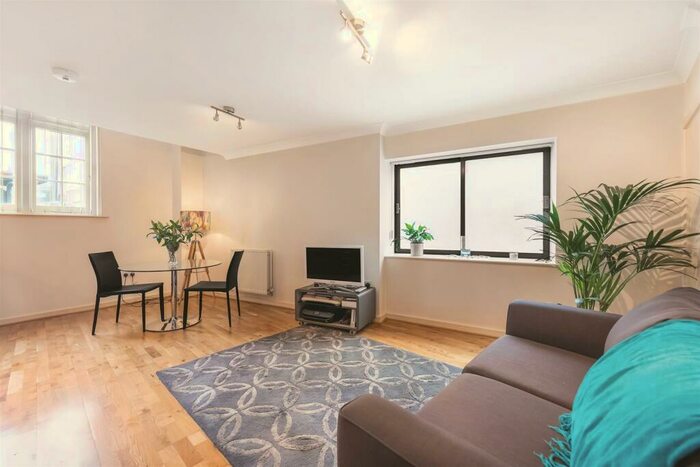 1 Bedroom Apartment To Rent In Norwood Road, Herne Hill, SE24