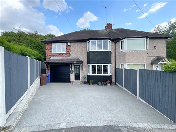 3 Bedroom Semi Detached House For Sale In Peakdale Crescent, Frecheville, Sheffield, S12
