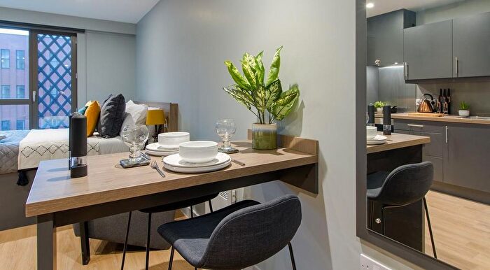 Studio To Rent In Belgrave Street, Leeds, LS2