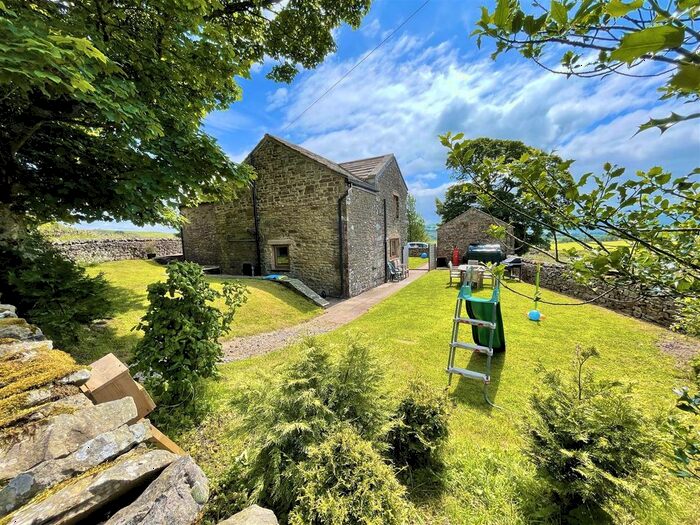 4 Bedroom Detached House For Sale In North Stainmore, Kirkby Stephen, CA17