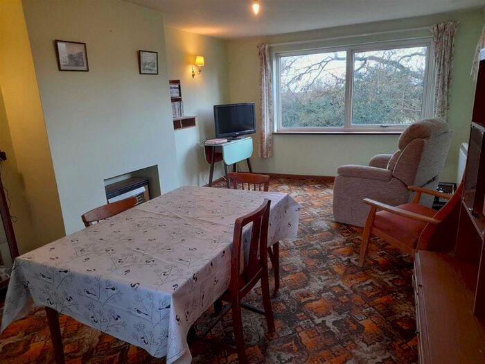 2 Bedroom Detached Bungalow For Sale In Mount Skippett, Ramsden, OX7