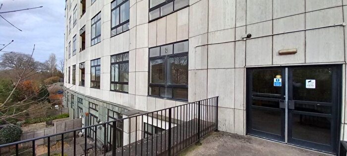 1 Bedroom Flat To Rent In A Britannic Park, Yew Tree Road, Moseley, B13