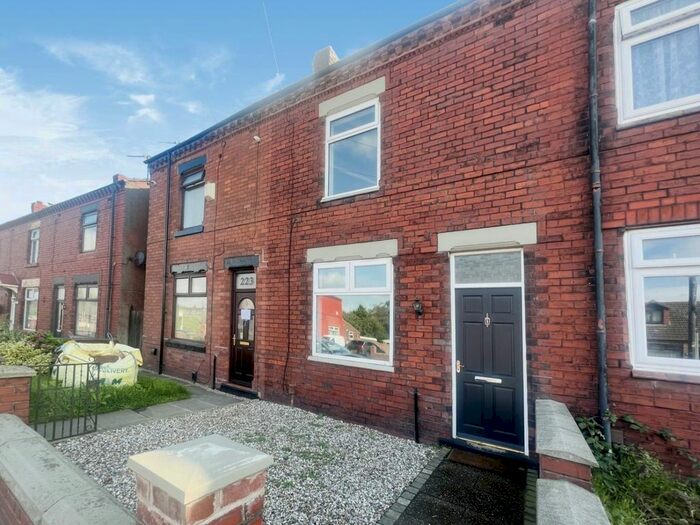 2 Bedroom Terraced House To Rent In Lily Lane, Bamfurlong, Wigan, WN2