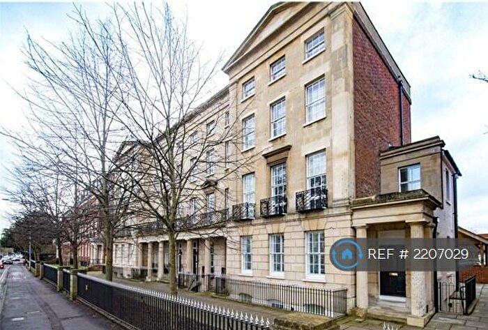 1 Bedroom Flat To Rent In London Road, Reading, RG1