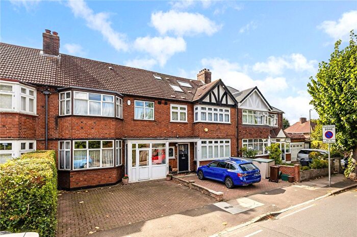 3 Bedroom Terraced House For Sale In Aylward Road, London, SW20
