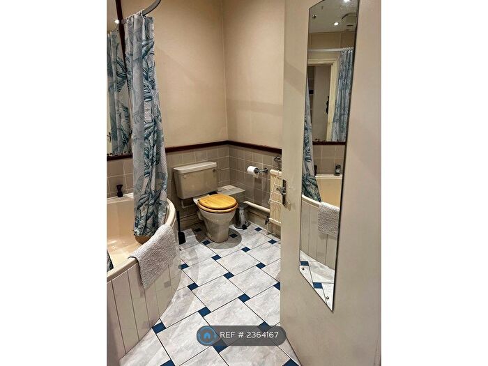 1 Bedroom Flat To Rent In Hendon Lane, London, N3