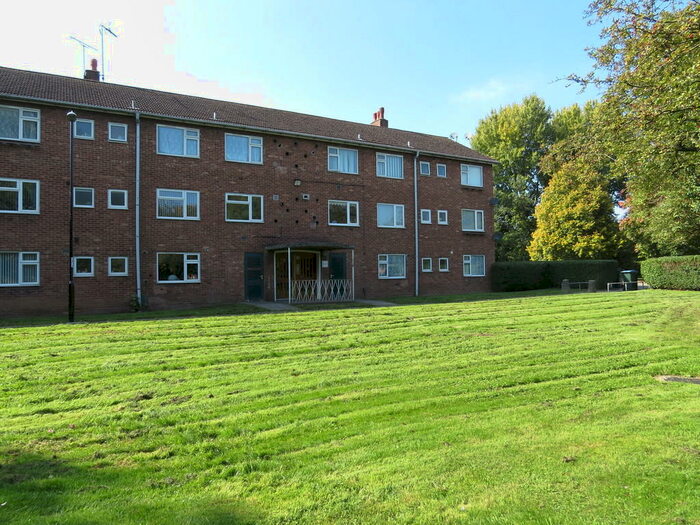 3 Bedroom Apartment To Rent In Verbena Close, Hall Green, Coventry, CV2