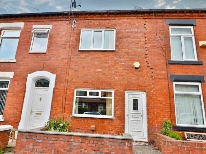 2 Bedroom Terraced House To Rent In Hollinhall Street, Oldham, OL4