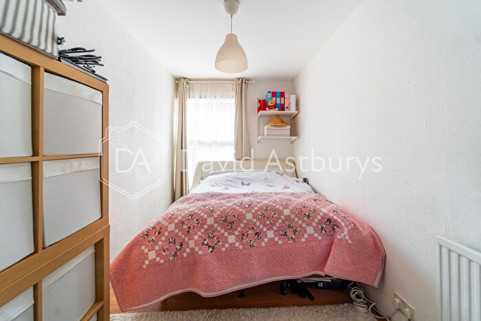 1 Bedroom Flat To Rent In The Broadway, Crouch End, London, N8