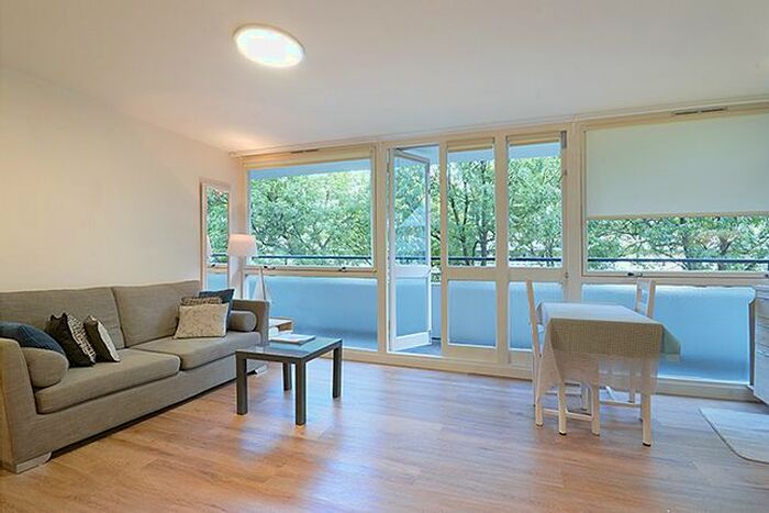 Studio To Rent In Clipstone Street, London, W1W