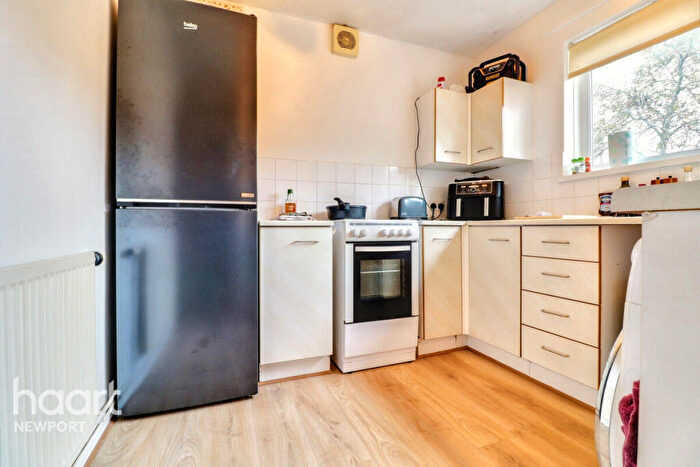 1 Bedroom Apartment To Rent In Clearwell Court, Newport, NP10