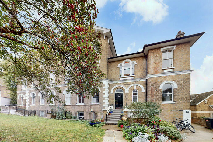 2 Bedroom Flat To Rent In Highbury Hill, London, N5