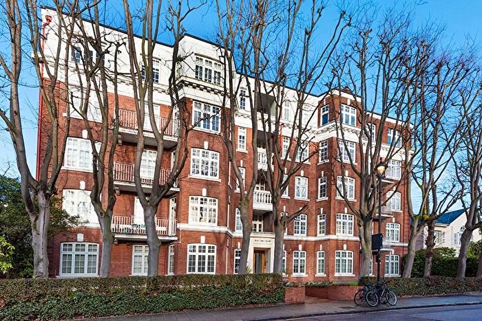 2 Bedroom Flat For Sale In Elm Tree Court, St Johns Wood, NW8