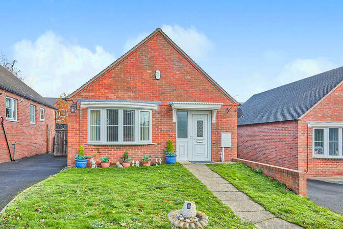 2 Bedroom Bungalow To Rent In Tilley Green, Newhall, Swadlincote, Derbyshire, DE11