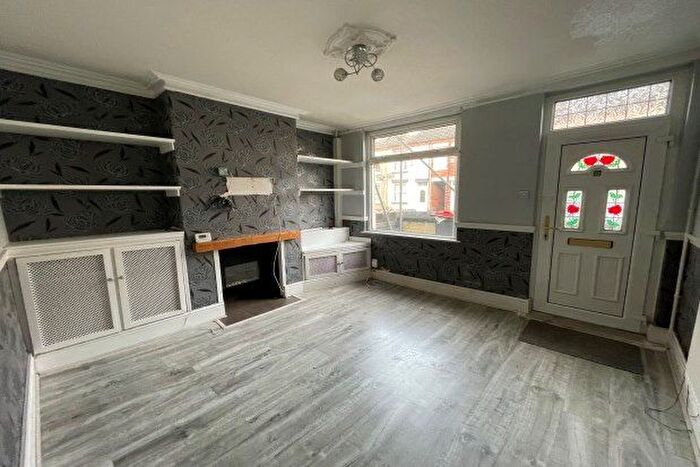 3 Bedroom Property To Rent In Mansfield Road, Sutton-In-Ashfield, NG17