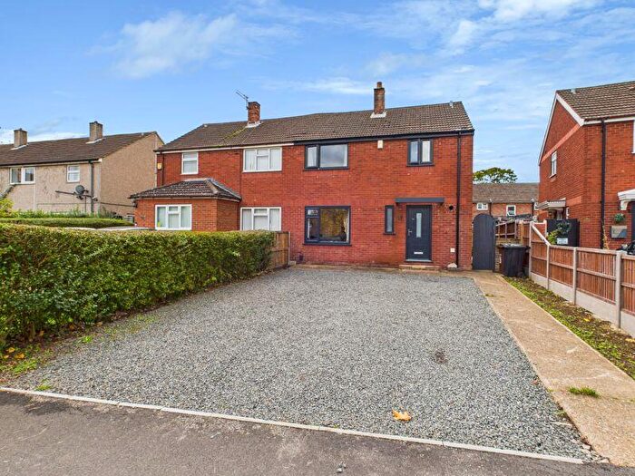 3 Bedroom Semi Detached House For Sale In Edendale Gardens, Lincoln, LN1