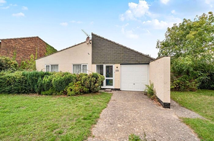 3 Bedroom Detached Bungalow For Sale In St. Peters Crescent, Selsey, PO20